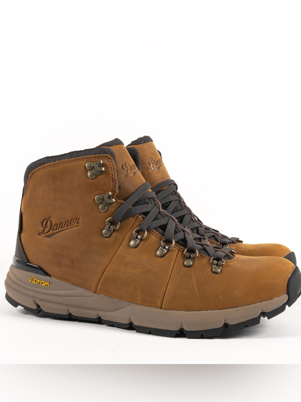 Danner Mountain 600 4.5” Rich Brown Vibram Hiking Boots Mens 10 Waterproof Trail